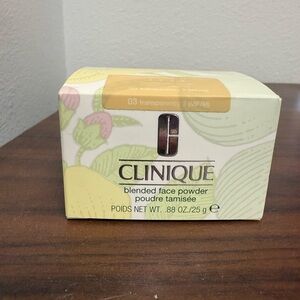 Clinique Blended Face Powder - Transparency 3
